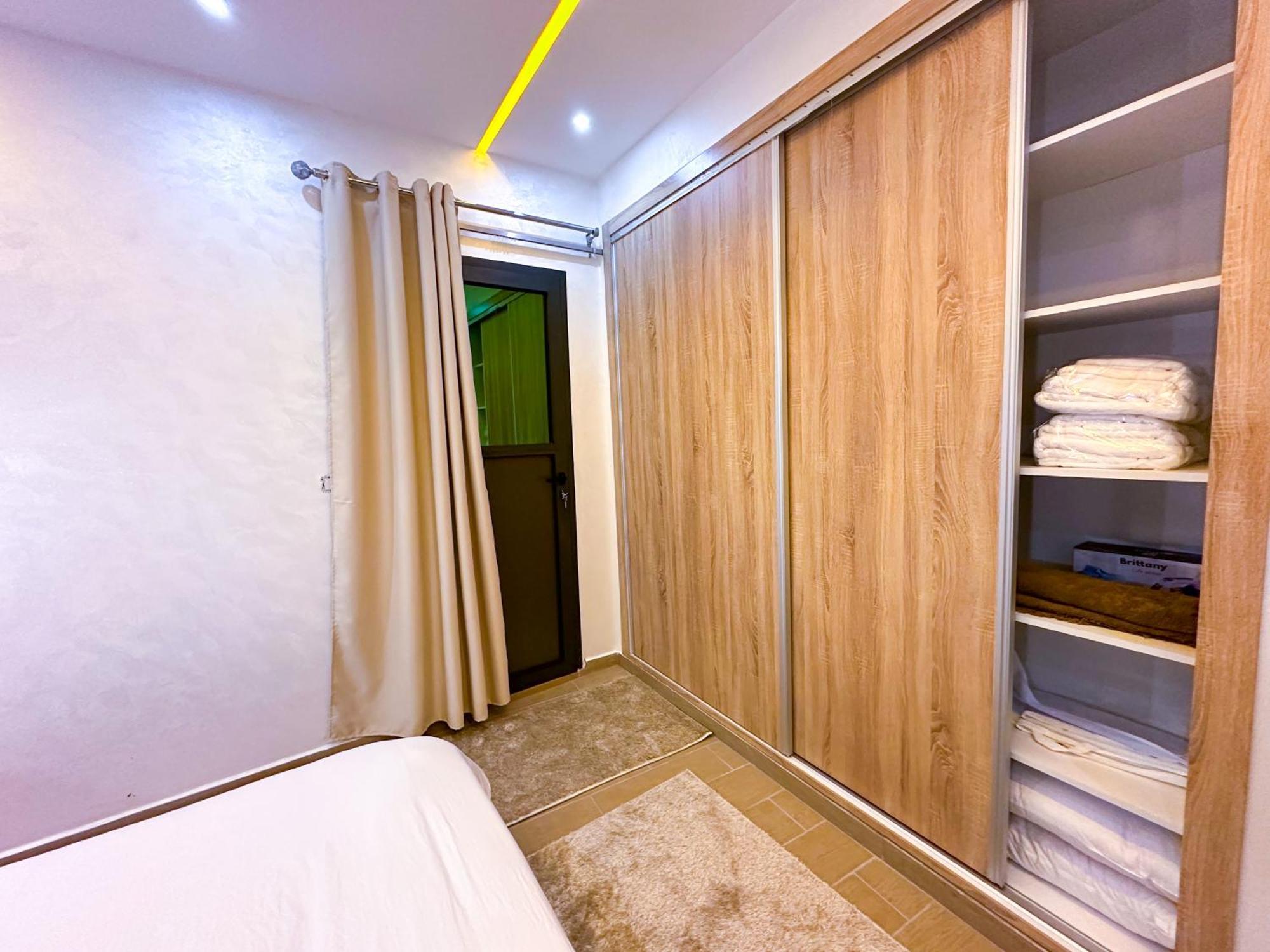 Veluxa - Luxury Holiday Homes - Centric Flat Tanger Kültér fotó