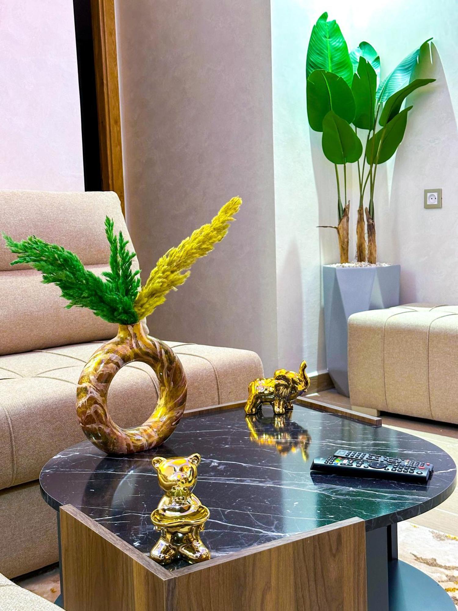 Veluxa - Luxury Holiday Homes - Centric Flat Tanger Kültér fotó