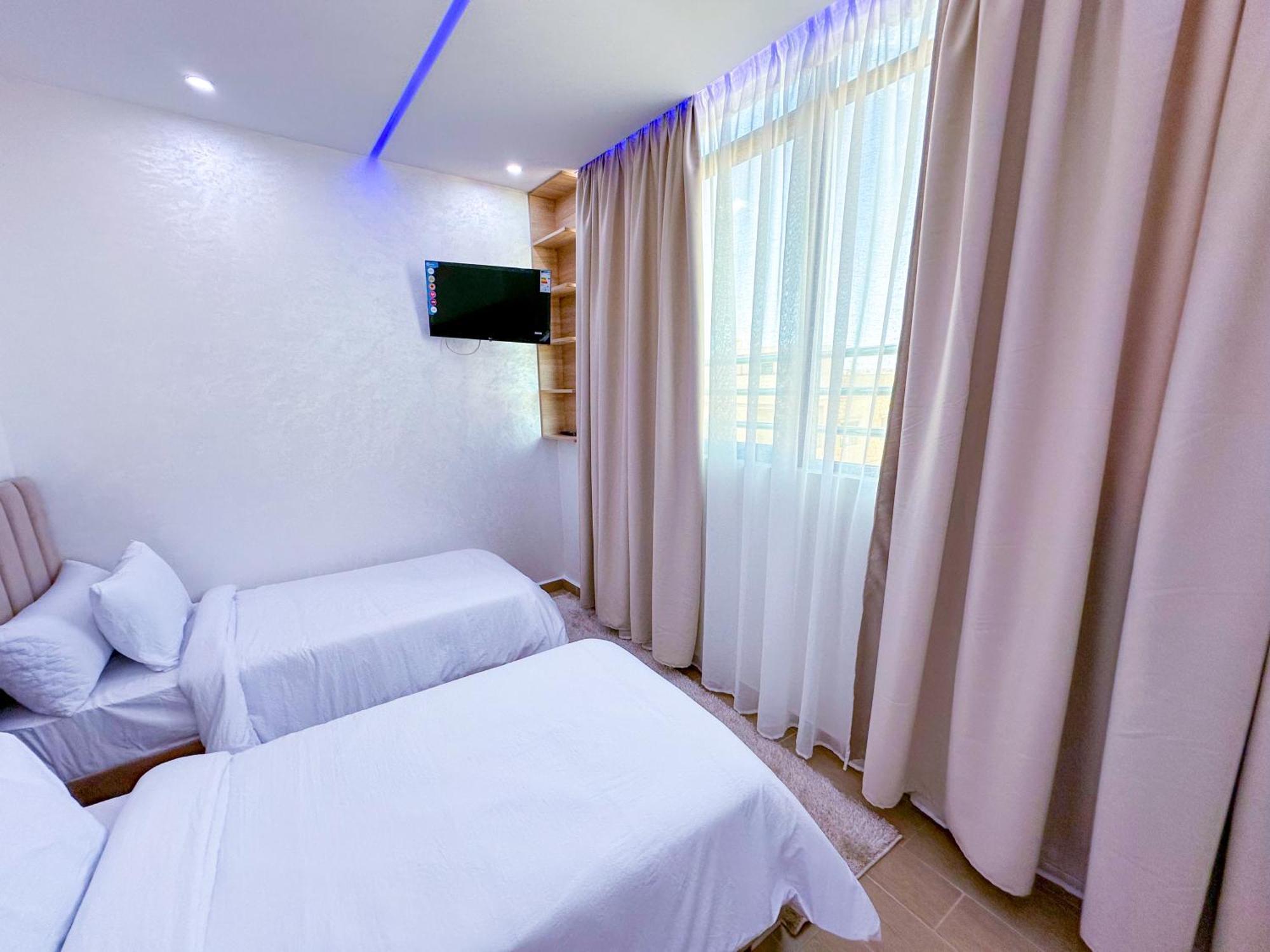 Veluxa - Luxury Holiday Homes - Centric Flat Tanger Kültér fotó