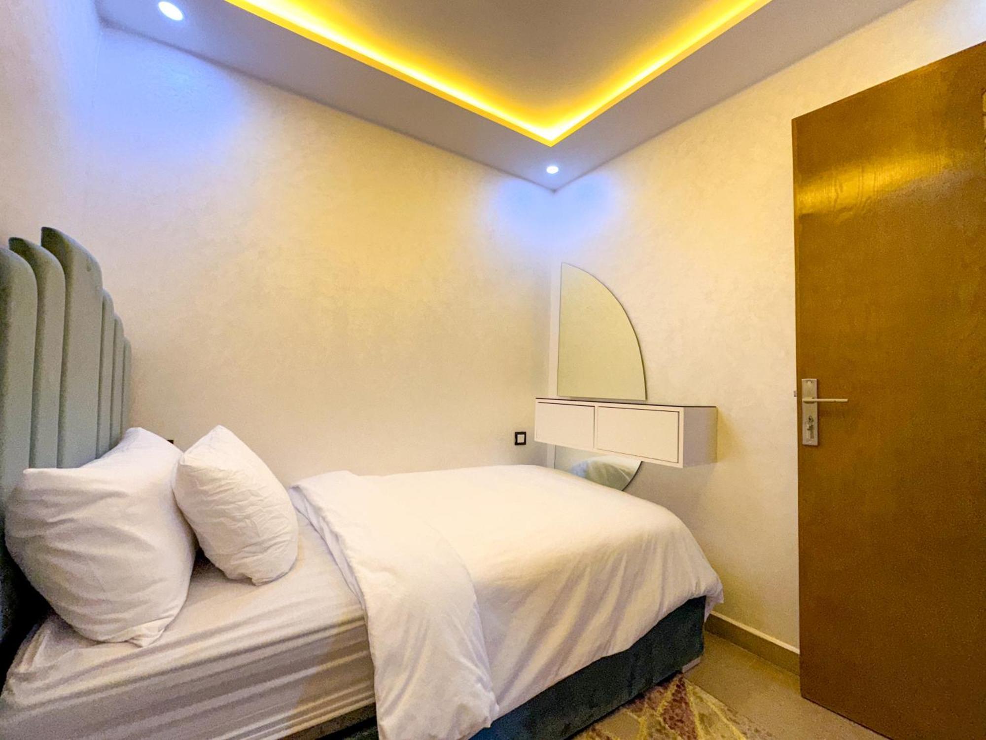 Veluxa - Luxury Holiday Homes - Centric Flat Tanger Kültér fotó