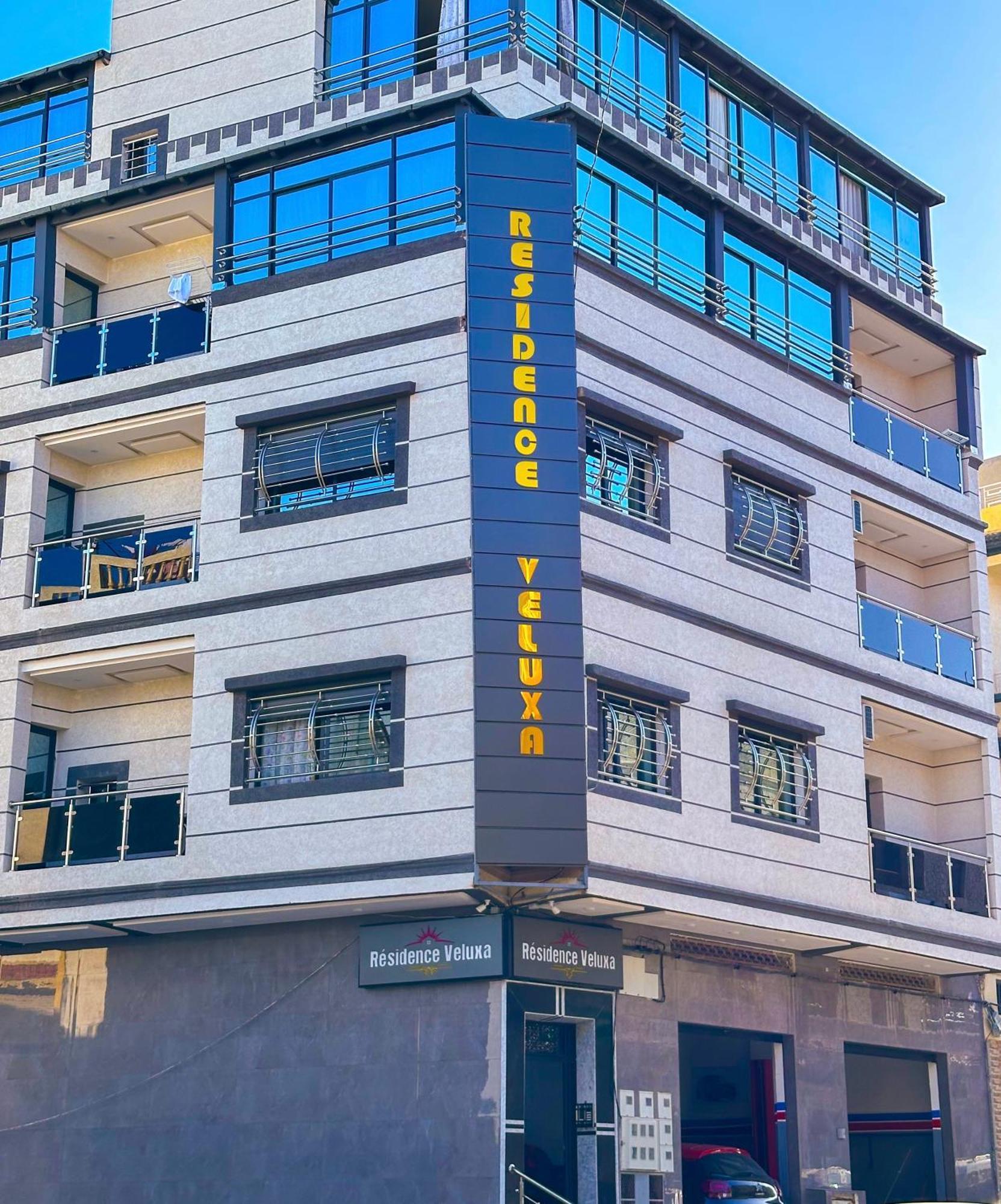 Veluxa - Luxury Holiday Homes - Centric Flat Tanger Kültér fotó